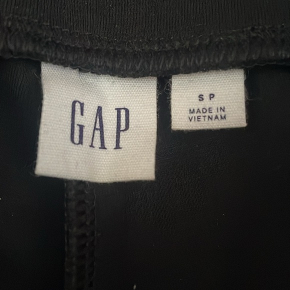 NWOT Gap black leggings - Picture 5 of 6